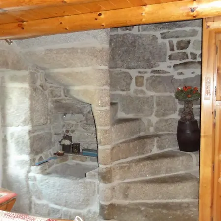 Les Ducs Holiday home Mialanes